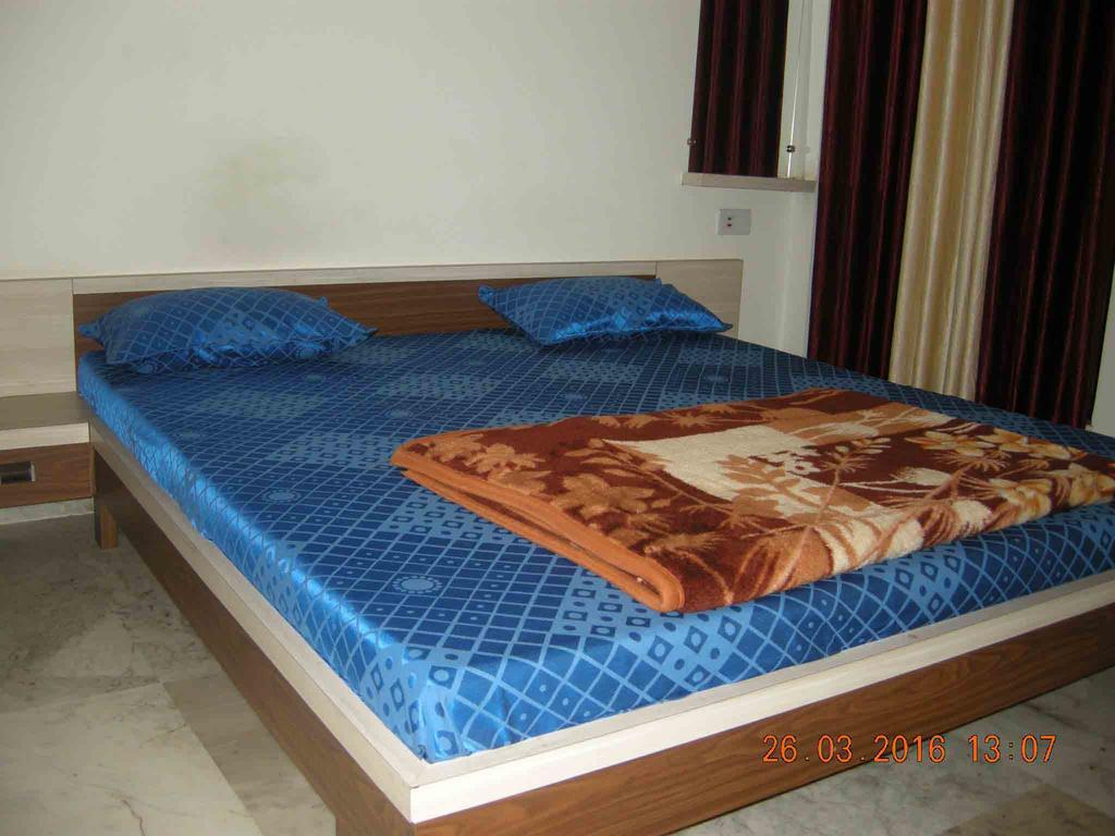 Sadhna Guest House Bhopal Exterior photo